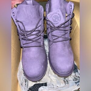 Timberland Women's Lavender Combat Boots juniors size 5